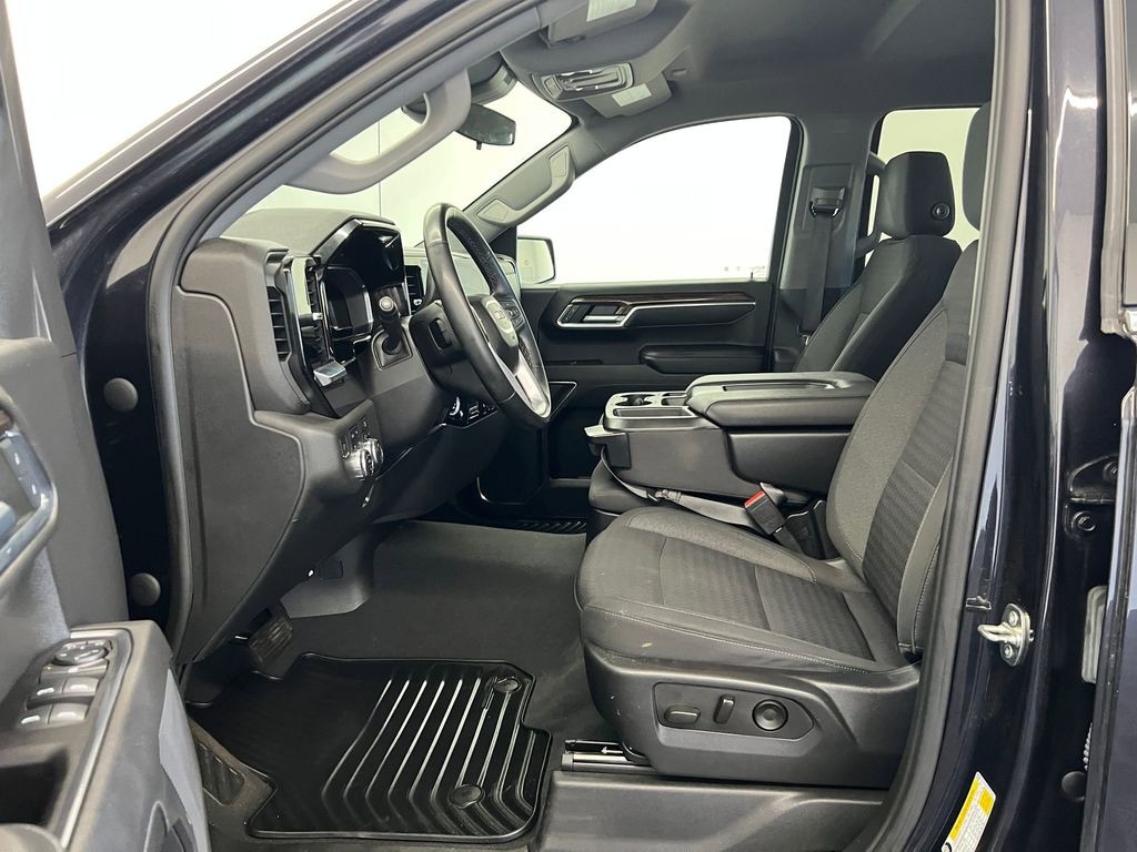 Used 2023 GMC Sierra 1500 SLE Truck Crew Cab