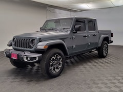 2026 Jeep Gladiator Sahara Crew Cab