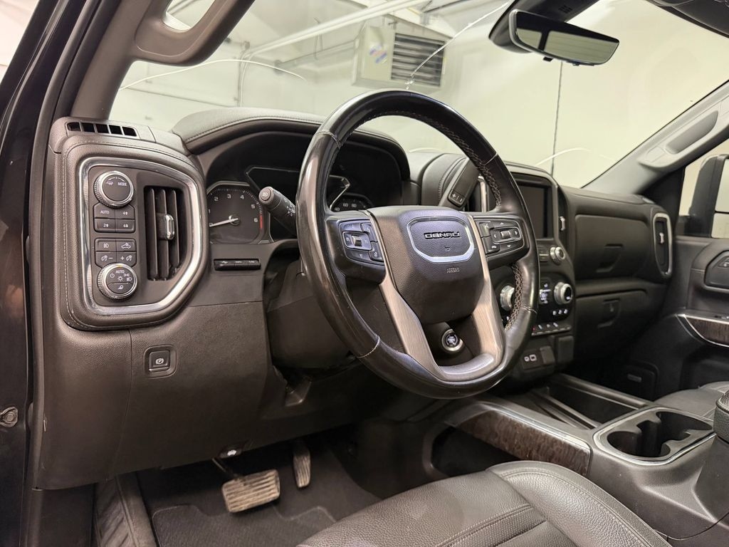 Used 2023 GMC Sierra 2500 Denali Truck Crew Cab
