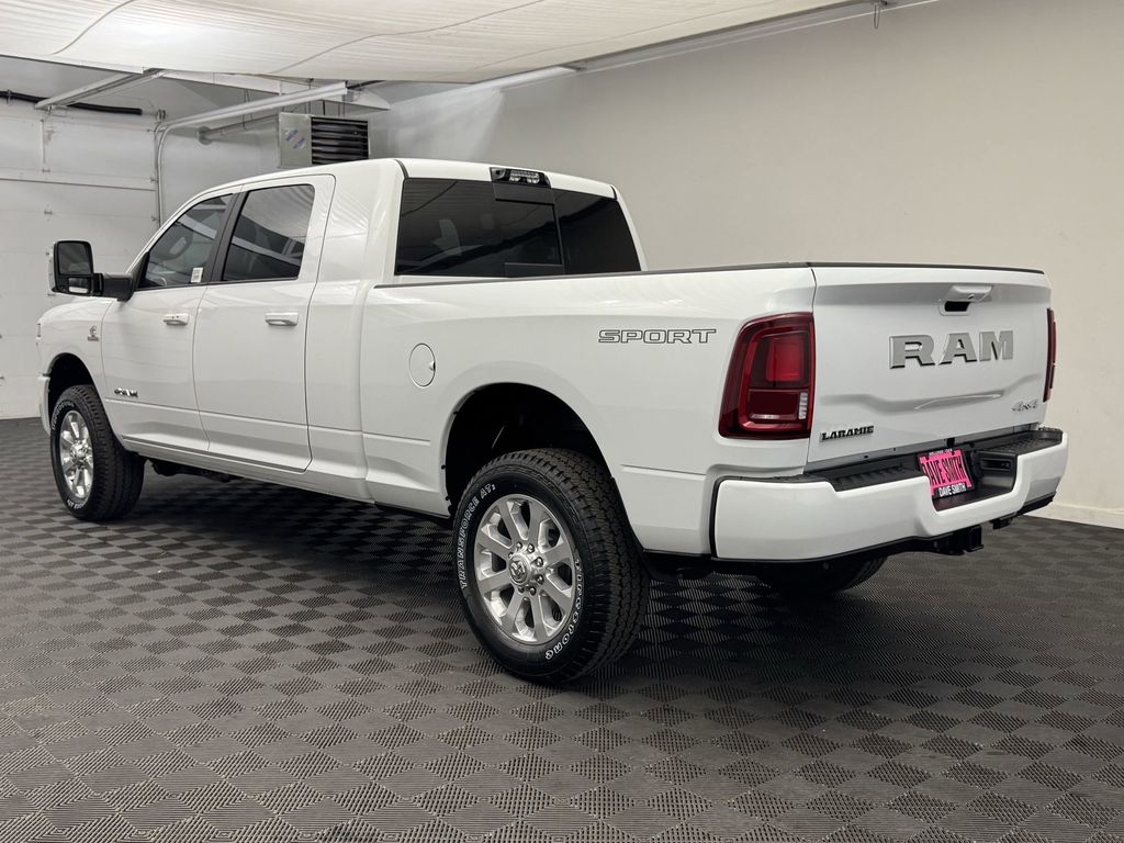 2025 Ram 3500 Laramie photo 3