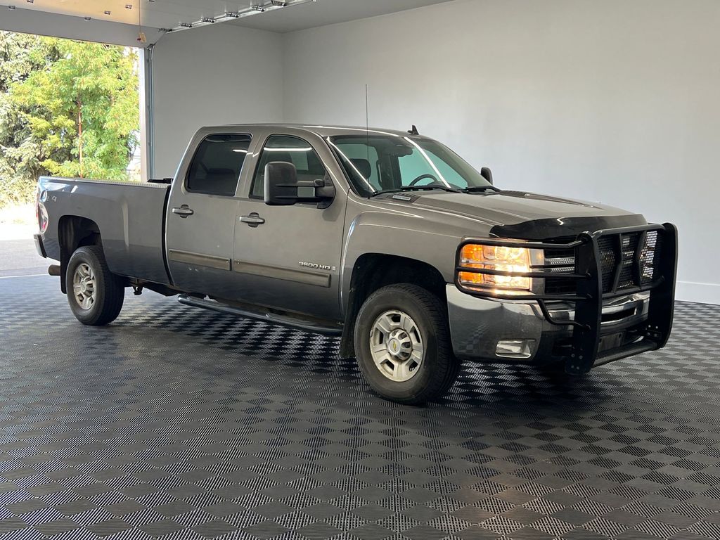 2009 Chevrolet Silverado 3500HD LTZ photo 4