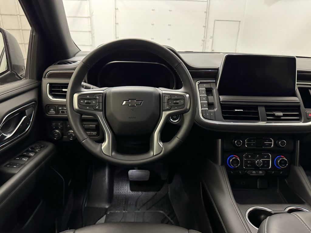 2023 Chevrolet Tahoe Z71 photo 4