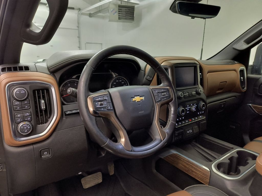Used 2022 Chevrolet Silverado 3500 High Country Truck Crew Cab