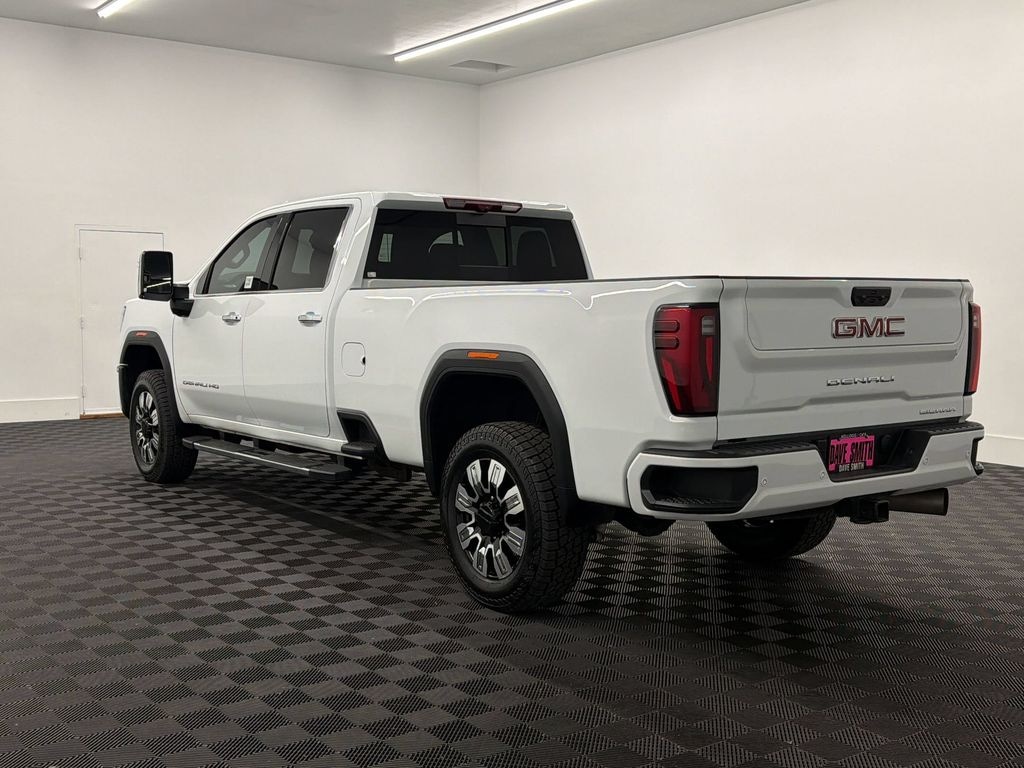 Used 2025 GMC Sierra 3500 Denali Truck Crew Cab