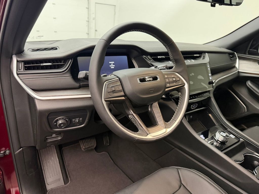 New 2026 Jeep Grand Cherokee Limited Reserve Sport Utility