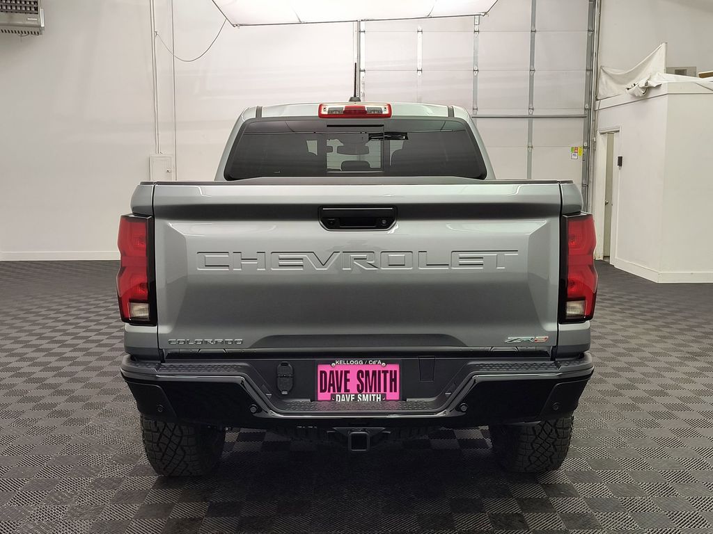 2026 Chevrolet Colorado ZR2 - Photo 10