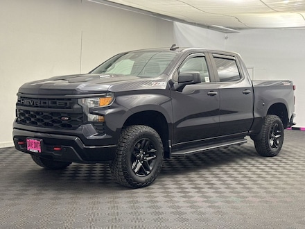 2023 Chevrolet Silverado 1500 Custom Trail Boss Truck Crew Cab