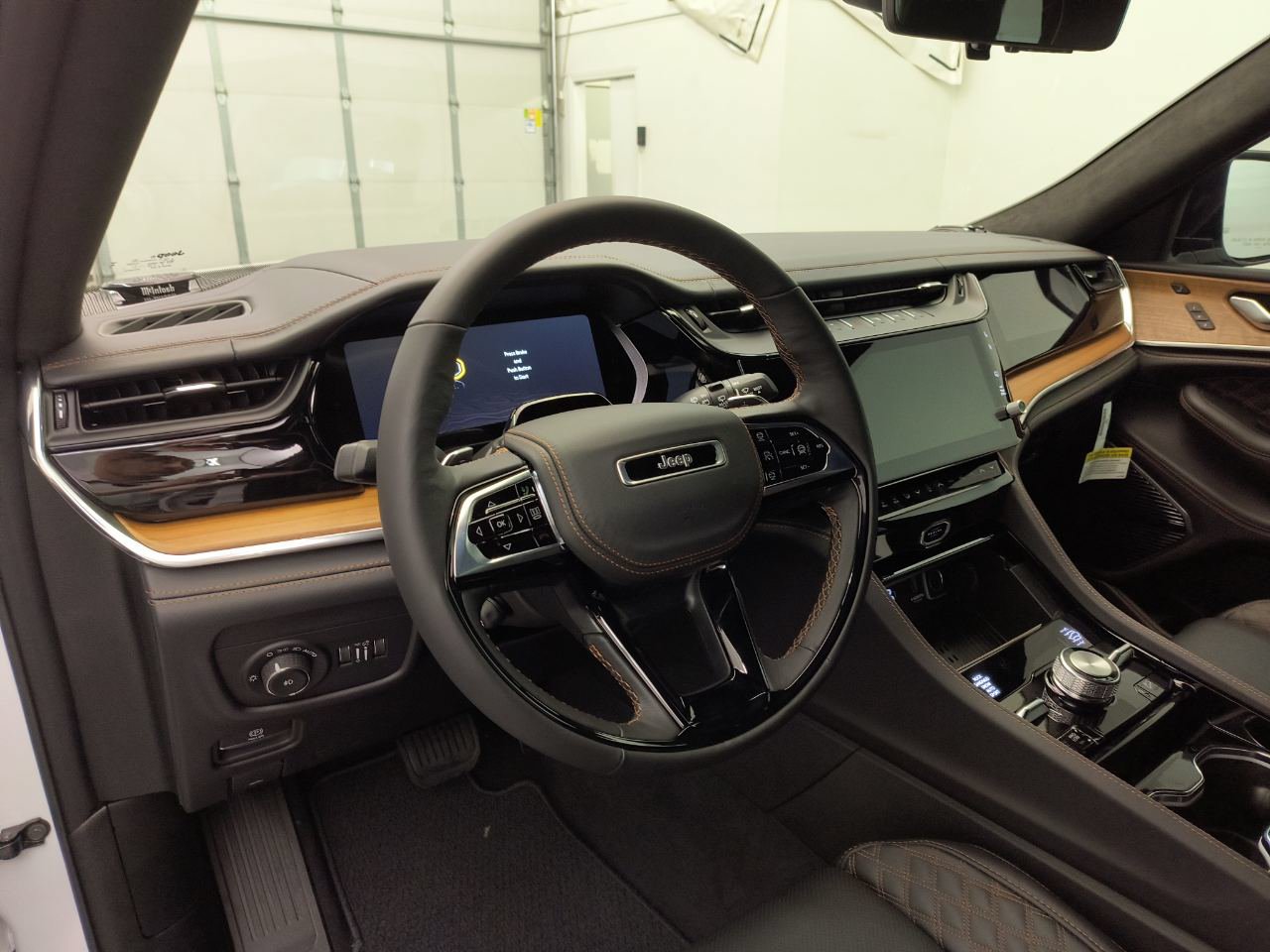 New 2027 Jeep Grand Cherokee Summit Sport Utility