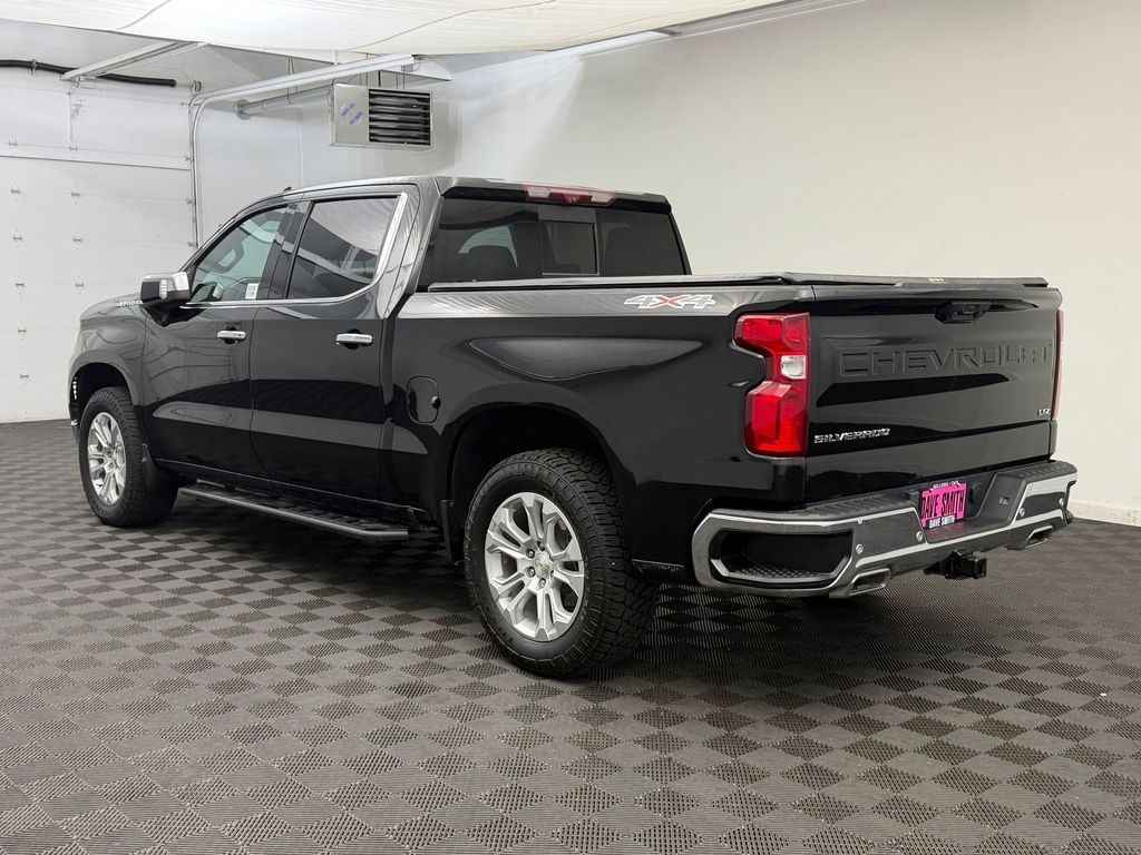 Used 2022 Chevrolet Silverado 1500 LTZ Truck Crew Cab