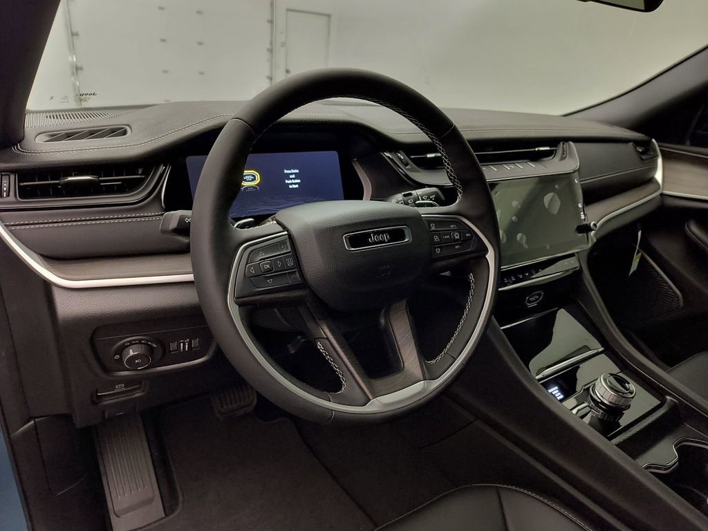 New 2026 Jeep Grand Cherokee Limited Sport Utility