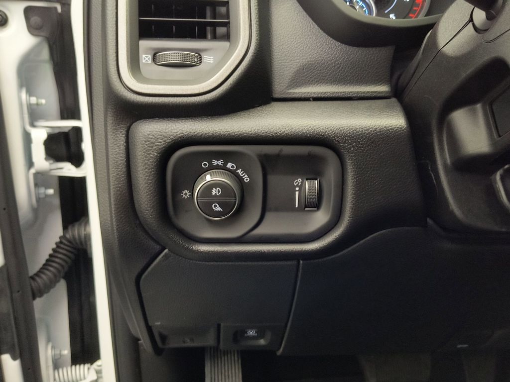 2026 RAM 2500 Tradesman - Photo 15