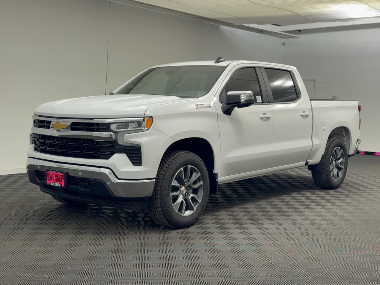 2026 Chevrolet Silverado 1500 LT Crew Cab