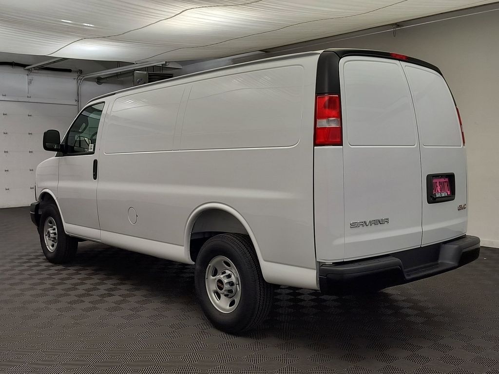 New 2026 GMC Savana 3500 Work Van Cargo Van