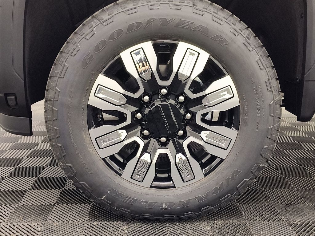 2026 GMC Sierra 2500HD Denali - Photo 10