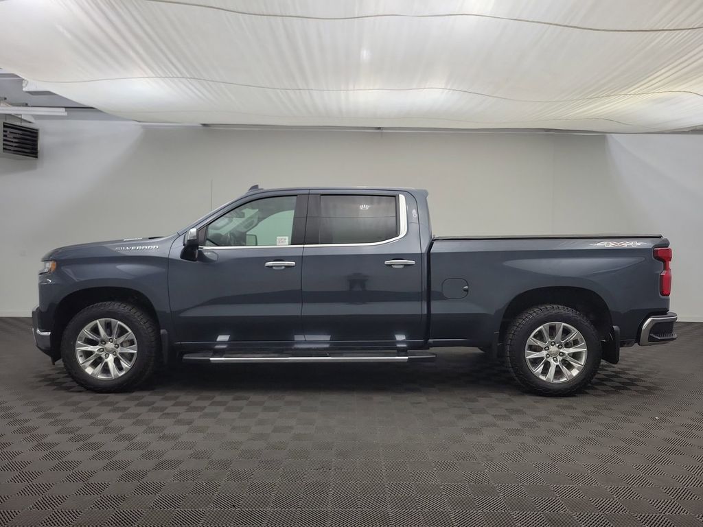 2020 Chevrolet Silverado 1500 LTZ photo 2