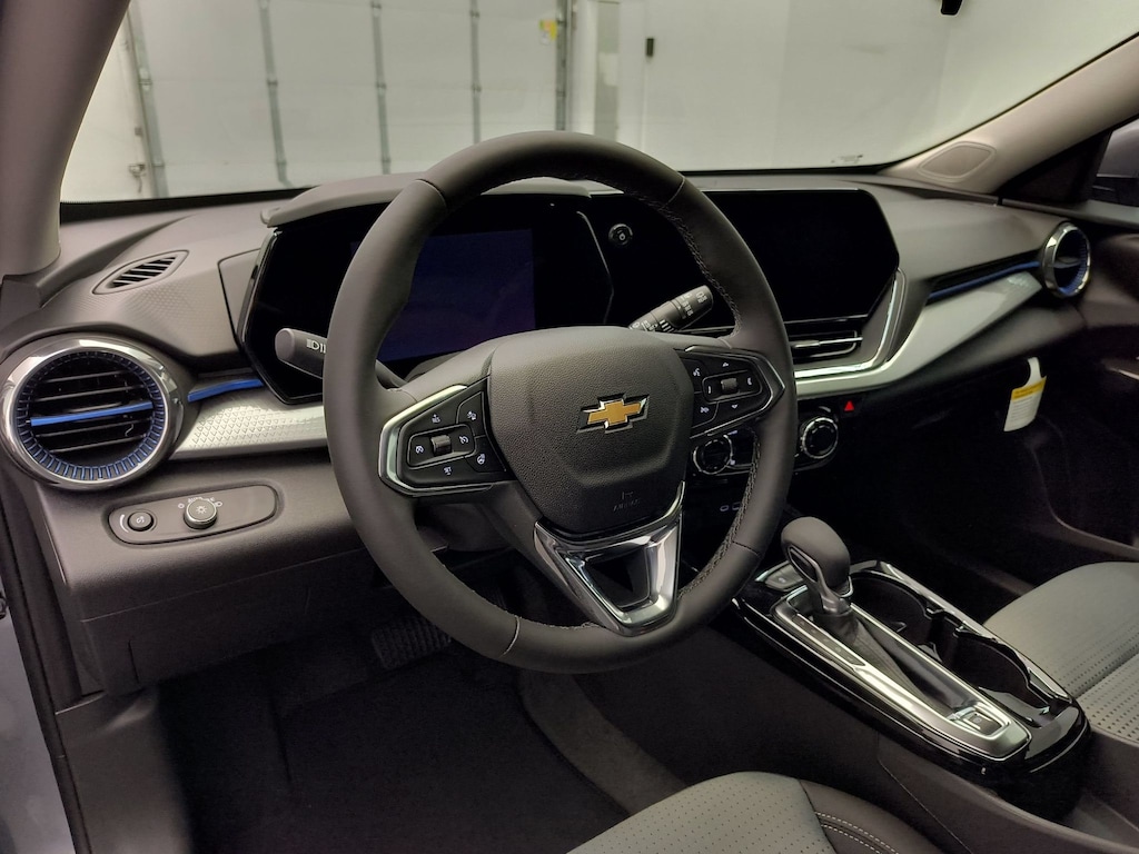 New 2026 Chevrolet Trax LT Sport Utility