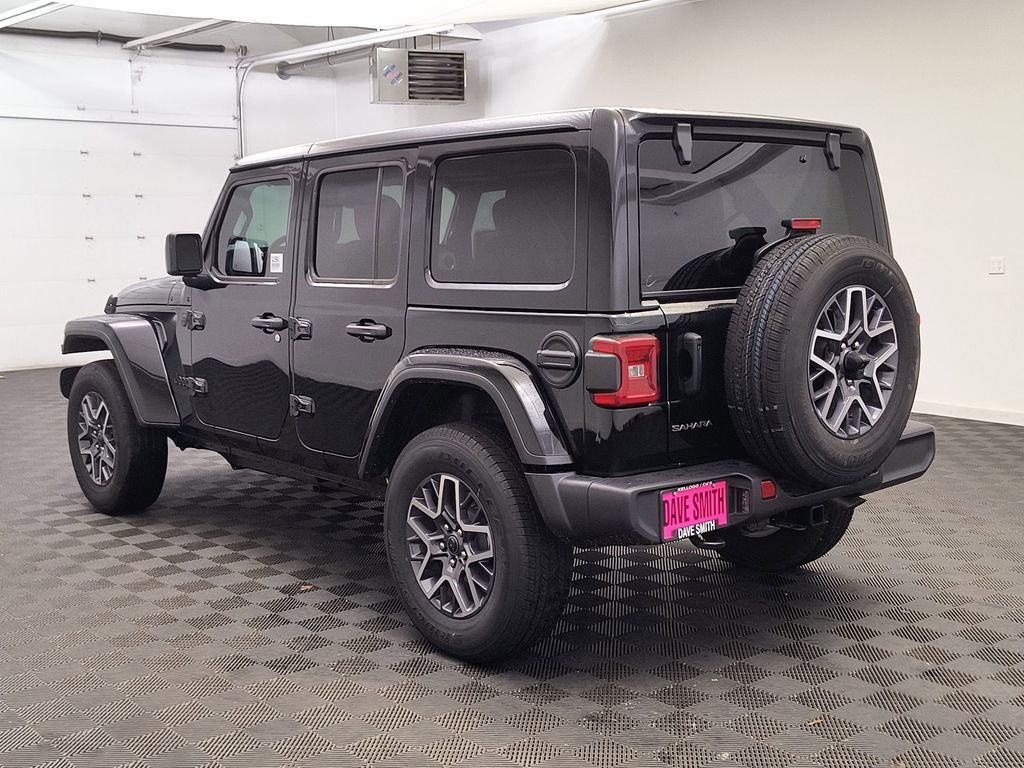 2026 Jeep Wrangler Sahara photo 3