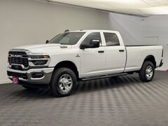 2025 Ram 3500 Tradesman Crew Cab