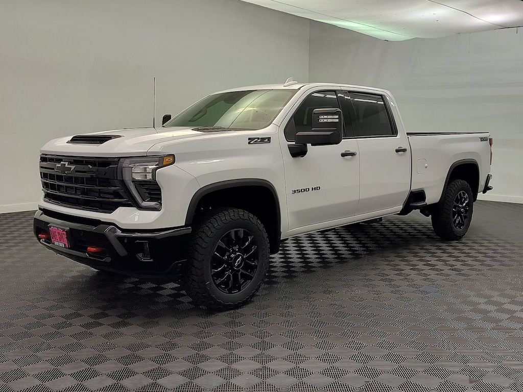 New 2026 Chevrolet Silverado 3500 LTZ Crew Cab