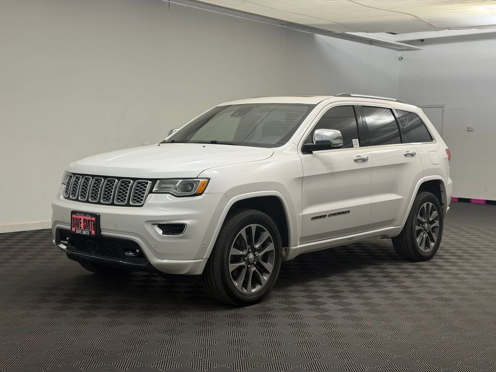 Used 2017 Jeep Grand Cherokee Overland 4x4 SUV