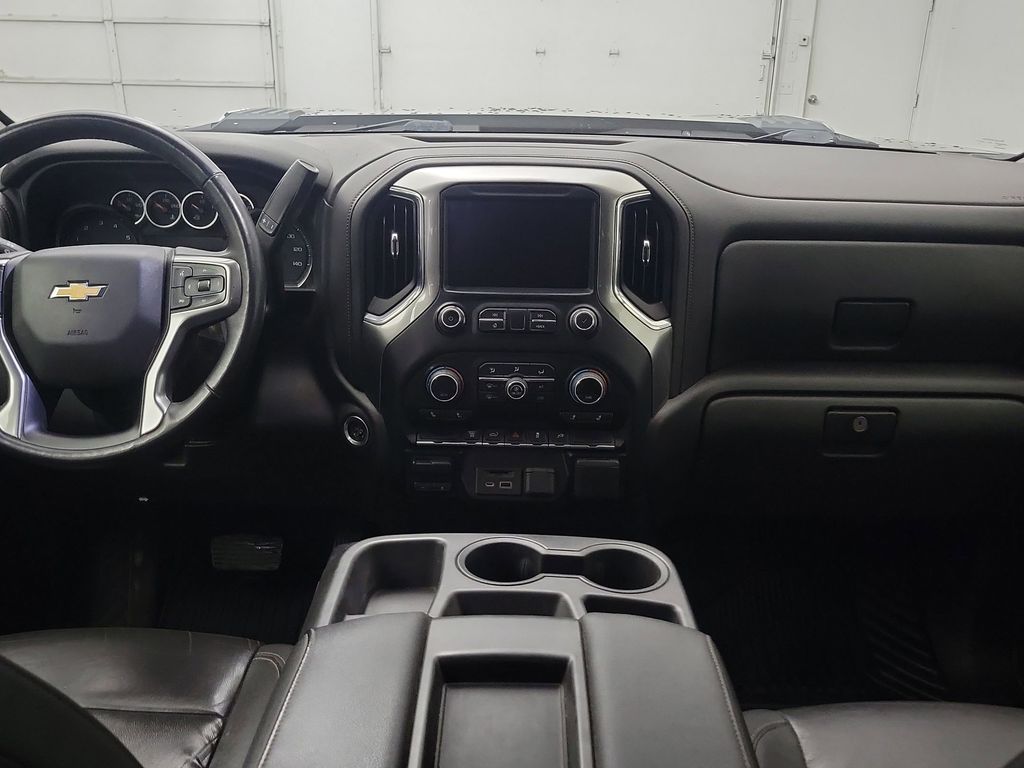 2022 Chevrolet Silverado 3500HD LT photo 4