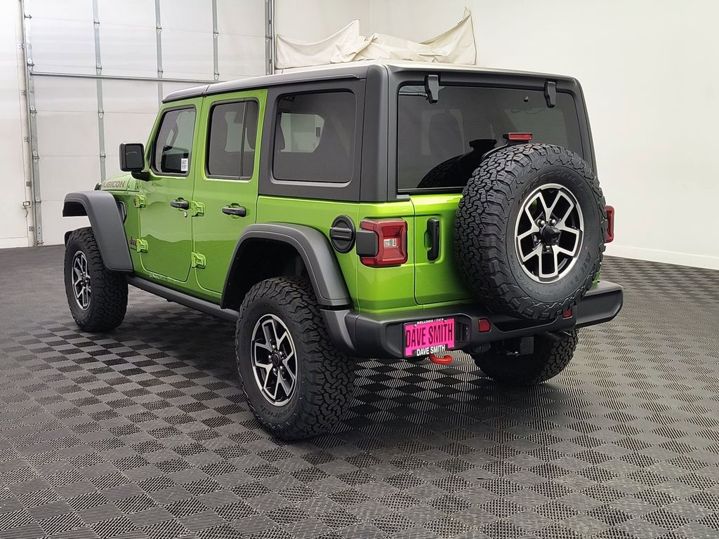 2025 Jeep Wrangler Rubicon photo 3