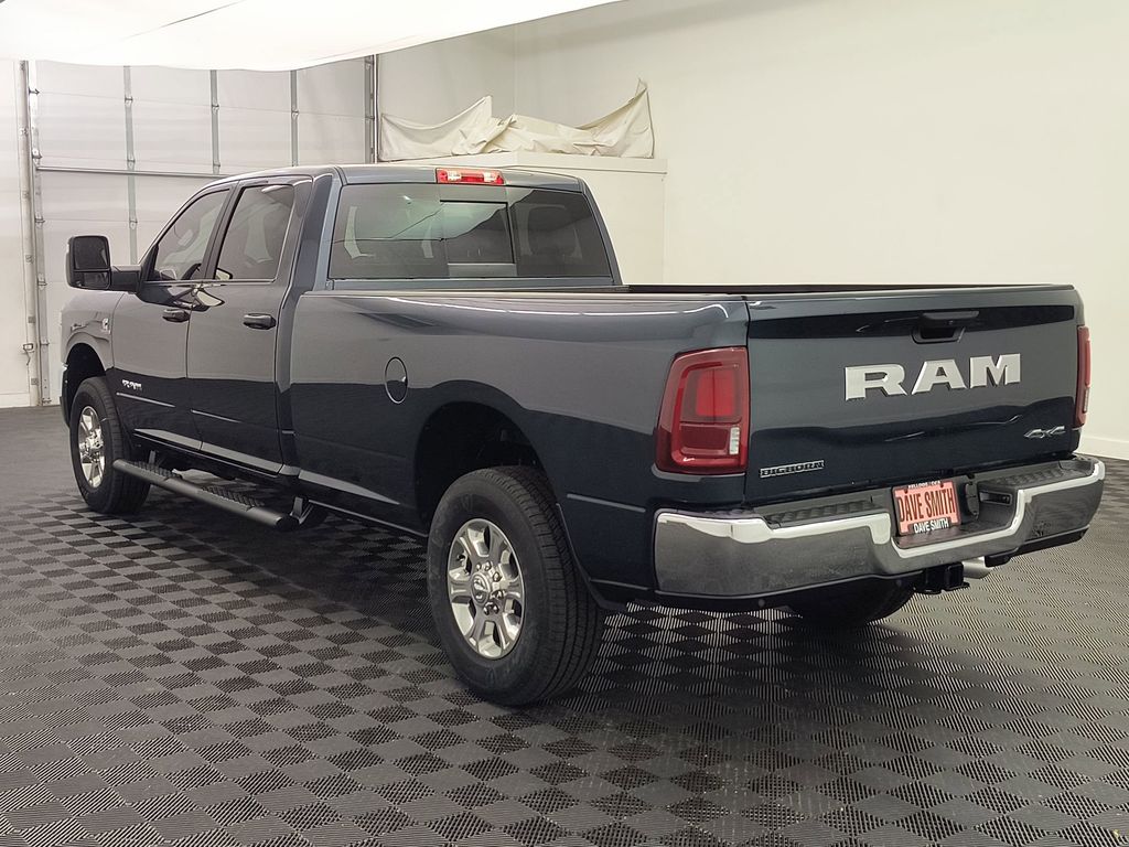 2025 Ram 3500 Big Horn photo 3