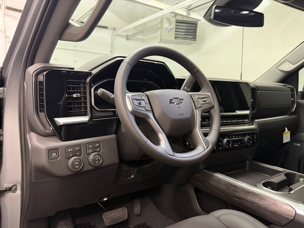 New 2026 Chevrolet Silverado 3500 LTZ Crew Cab