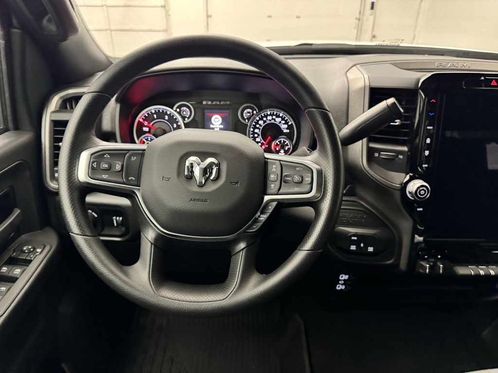 2025 Ram 3500 Tradesman photo 4