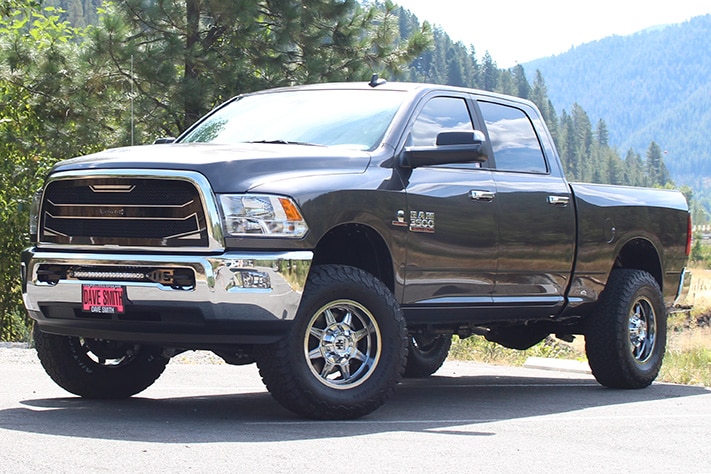 2017 RAM 3500 SLT Crew Cab 4x4 76029x | Dave Smith Motors