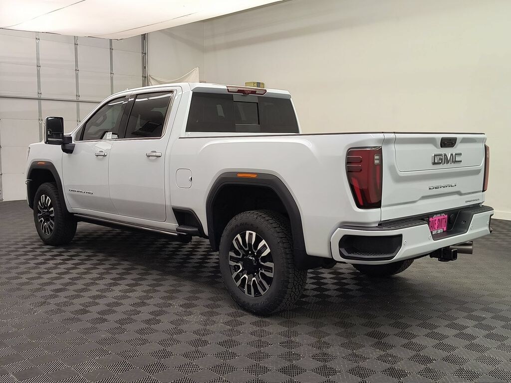 New 2026 GMC Sierra Denali Ultimate Crew Cab