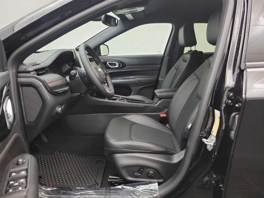 New 2026 Jeep Compass Trailhawk Sport Utility