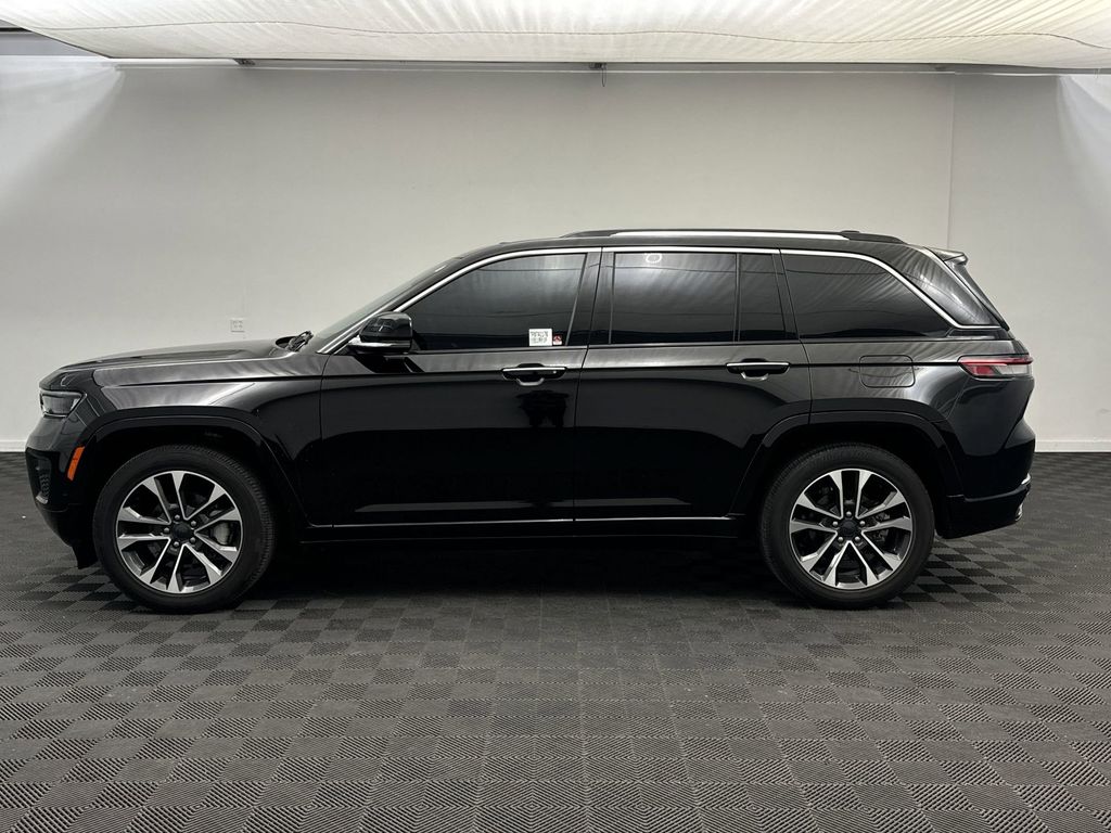 2023 Jeep Grand Cherokee Overland
