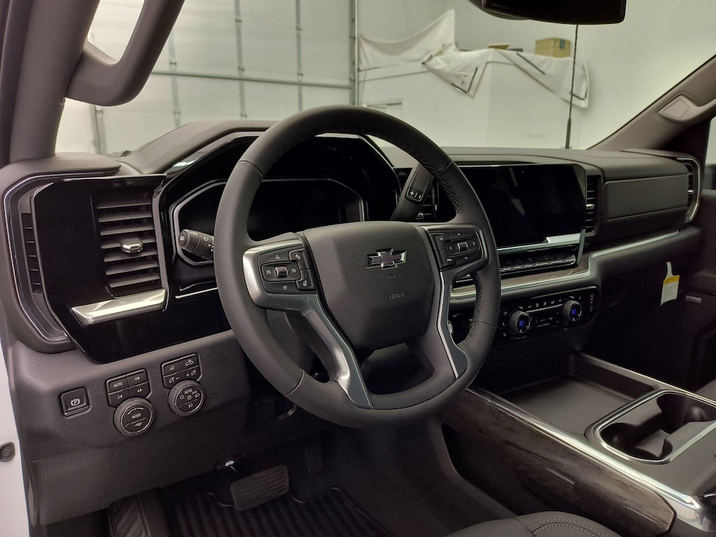 New 2026 Chevrolet Silverado 3500 LTZ Crew Cab