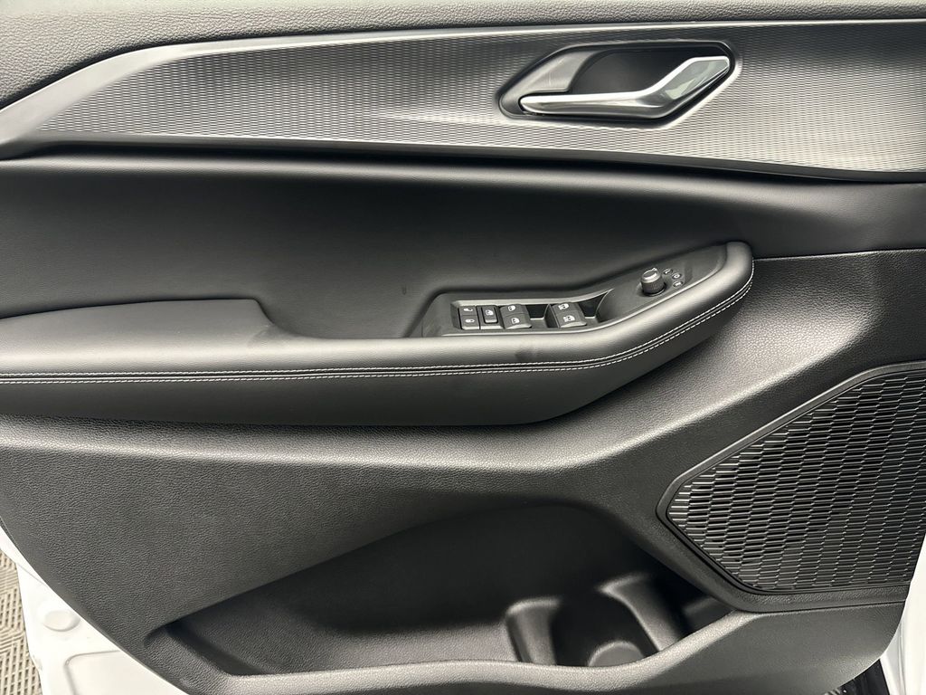 2025 Jeep Grand Cherokee L Altitude - Photo 11