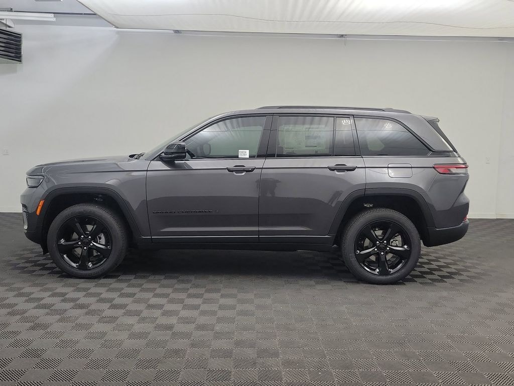 New 2025 Jeep Grand Cherokee Altitude X SUV