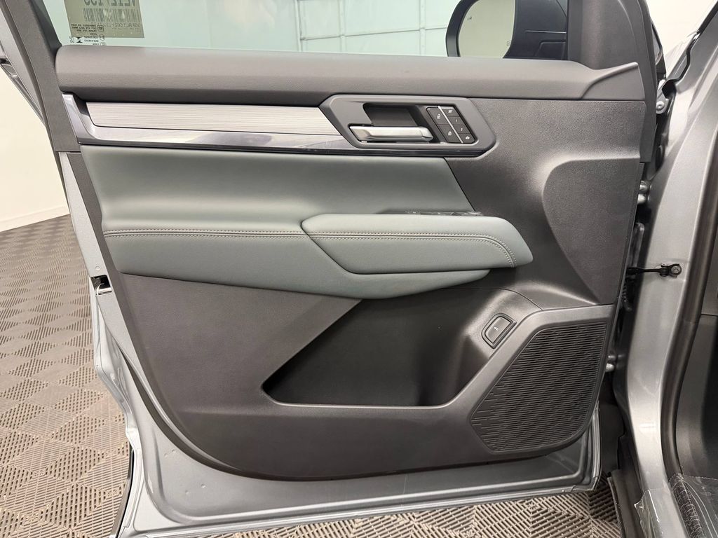 2027 GMC Terrain AT4 - Photo 13