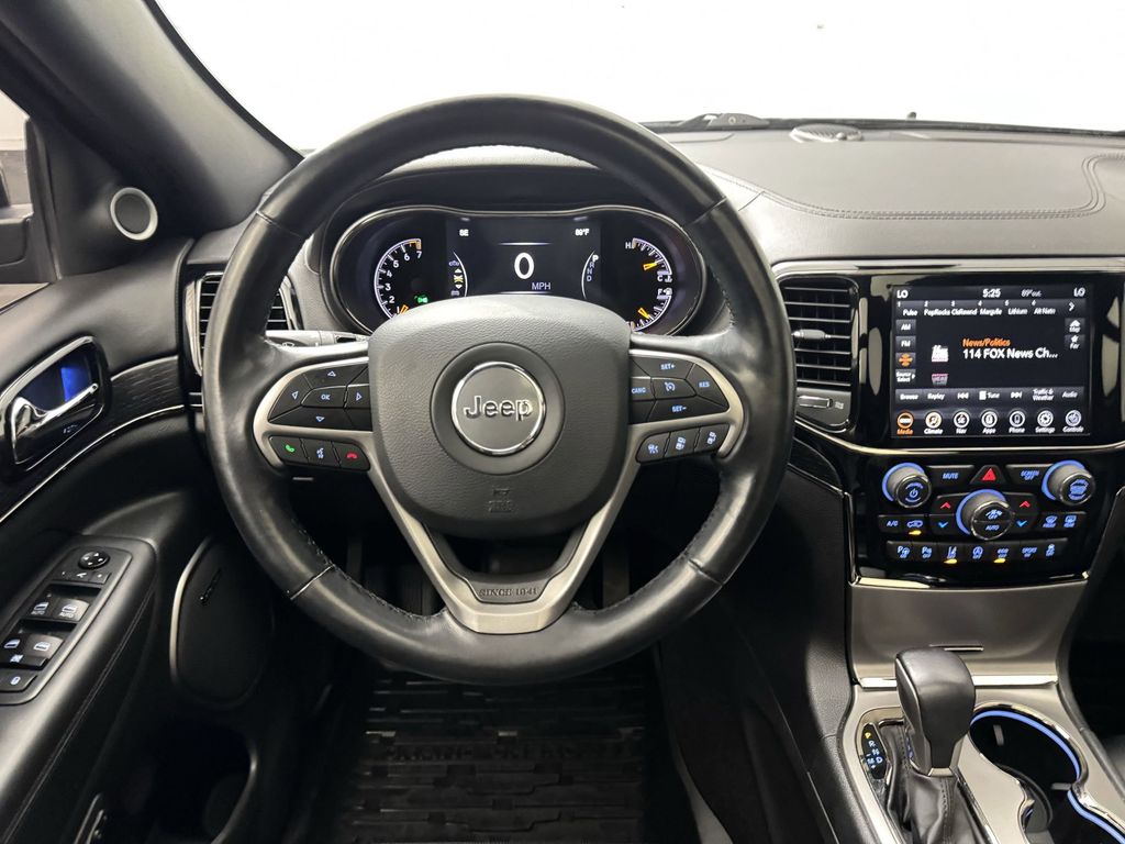 2025 Ram 3500 Tradesman photo 4