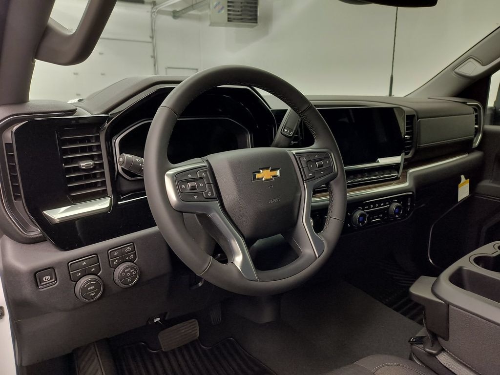 New 2026 Chevrolet Silverado 3500 LT DRW Crew Cab