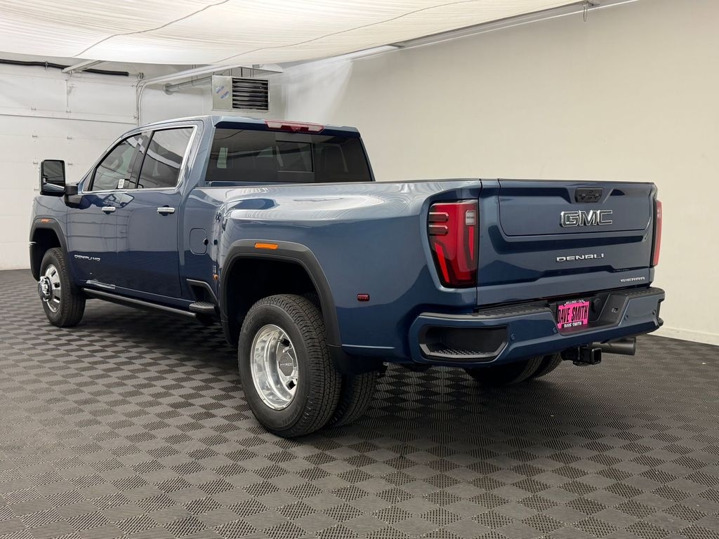 New 2026 GMC Sierra 3500 Denali Ultimate DRW Crew Cab