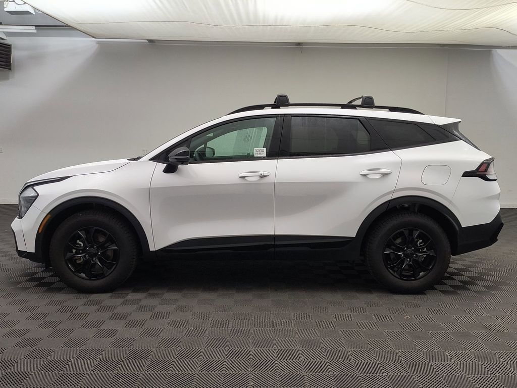 2025 Kia Sportage X-Pro Prestige photo 2