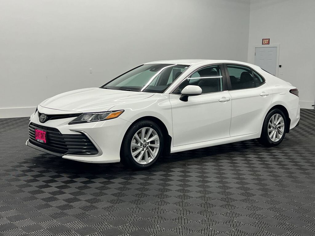 Used 2023 Toyota Camry LE Sedan