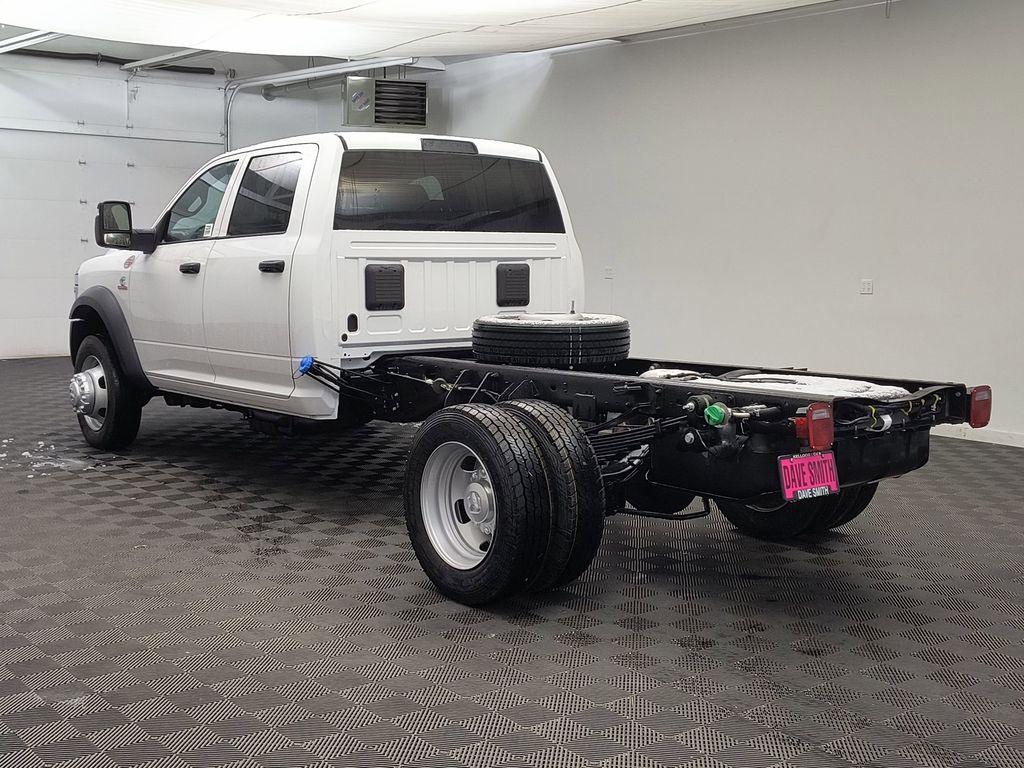 2026 Ram 5500 Tradesman photo 3