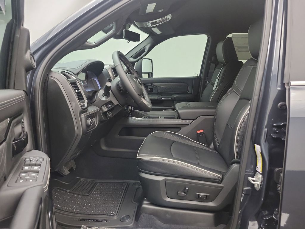 2026 Ram 3500 Limited photo 4