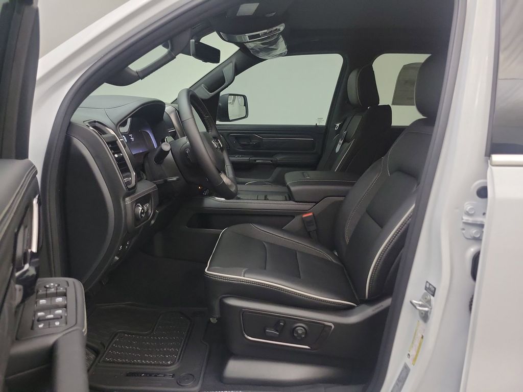 2026 Ram 1500 Limited photo 4