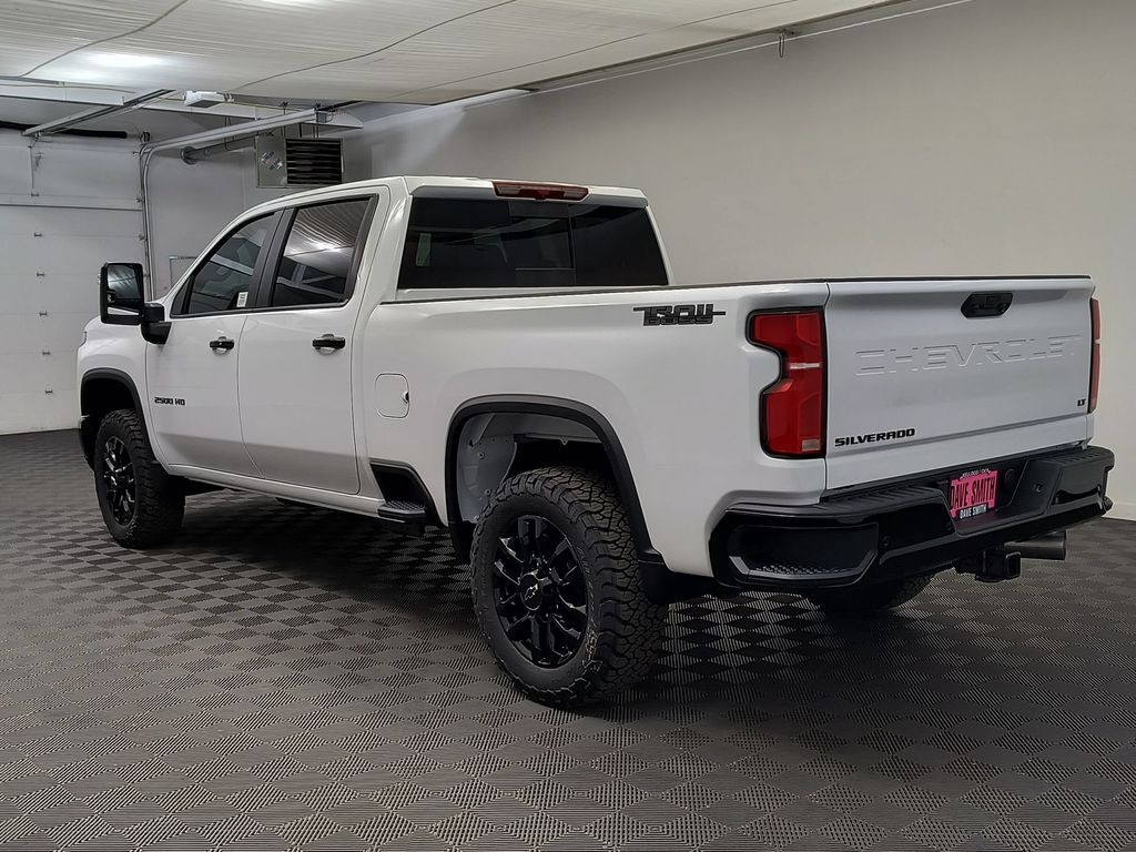 New 2026 Chevrolet Silverado 2500 LT Crew Cab