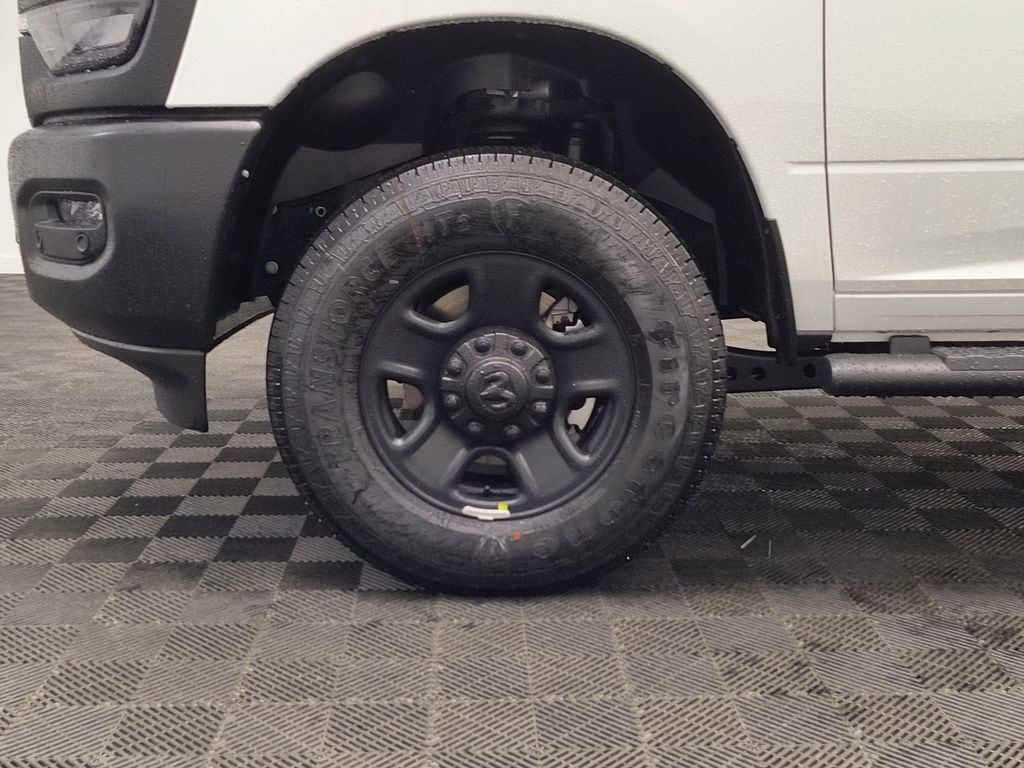 2026 RAM 3500 Tradesman - Photo 9