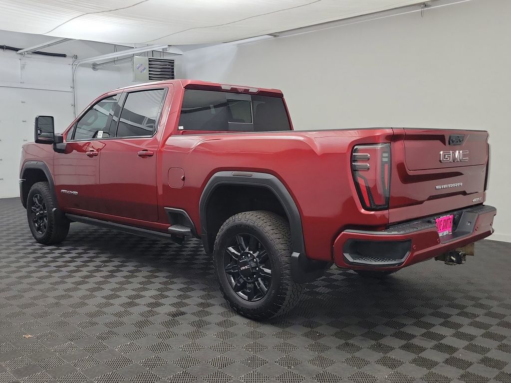 2024 Gmc Sierra 2500 AT4 photo 3