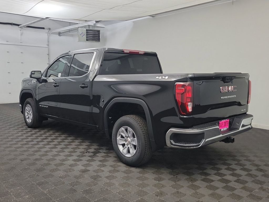New 2026 GMC Sierra SLE Crew Cab