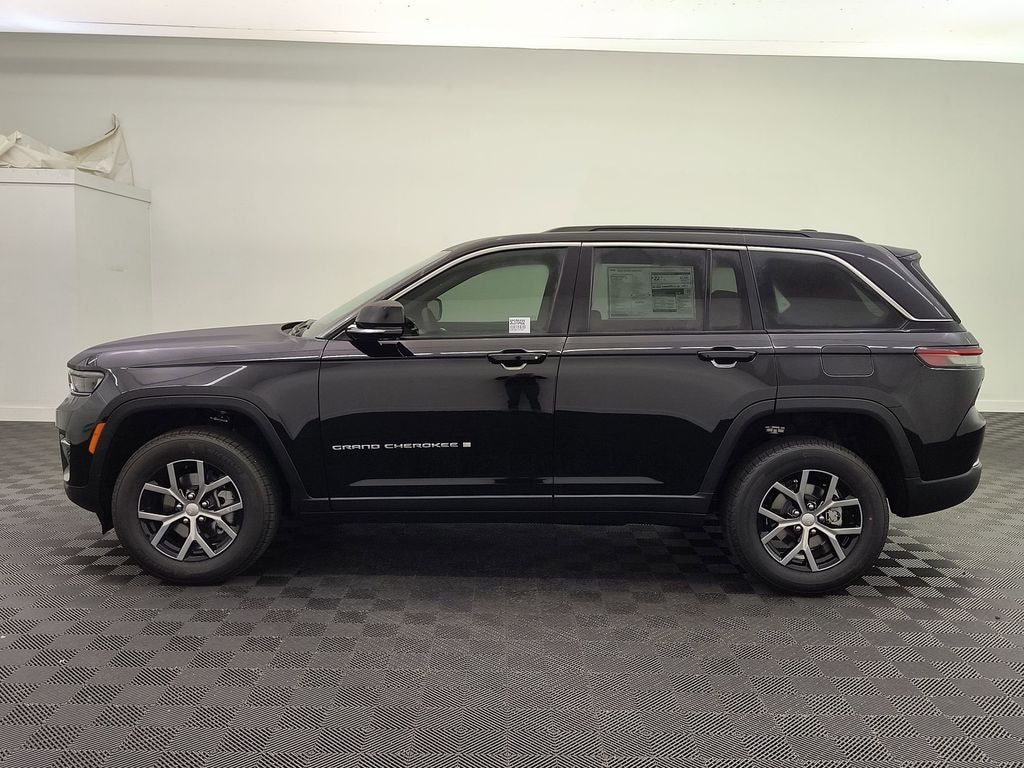 New 2025 Jeep Grand Cherokee Limited Sport Utility